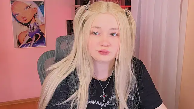 carolina elf online show from 04.08.26