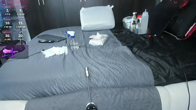 Snapshot of merida_blue_ chatting on 01.14.26 merida blue online show from 01.14.26