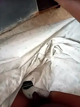 Snapshot of slchiku chatting on 11.12.25 slchiku online show from 11.12.25