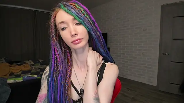 Snapshot of Roxy_Silver chatting on 01.11.25 Roxy Silver online show from 01.11.25