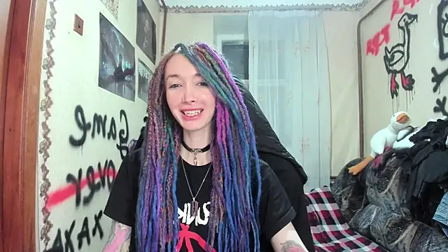 Snapshot of Roxy_Silver chatting on 01.20.25 Roxy Silver online show from 01.20.25