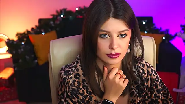 NicoleMun online show from 01.10.25