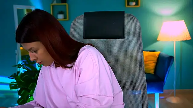 NicoleMun online show from 02.13.26