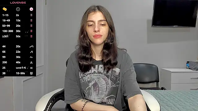 broosnica1 online show from 10.29.25