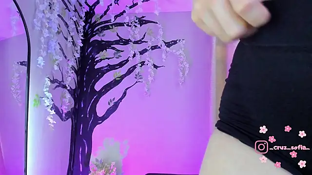  AlejaCruz  online show from 01.05.26