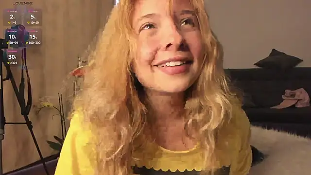 Sophy Bunny online show from 01.29.25