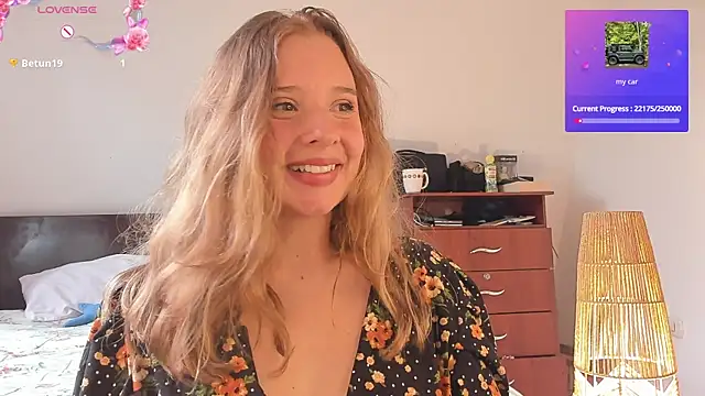 Sophy Bunny online show from 07.11.26