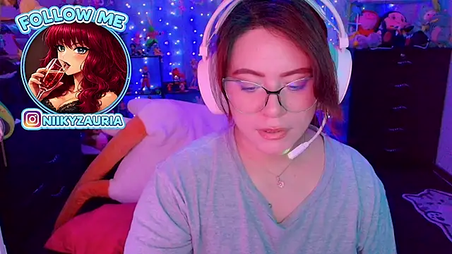  niiky online show from 07.06.26