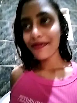 Snapshot of cleopatra-phaedra chatting on 12.15.24 cleopatra-phaedra online show from 12.15.24