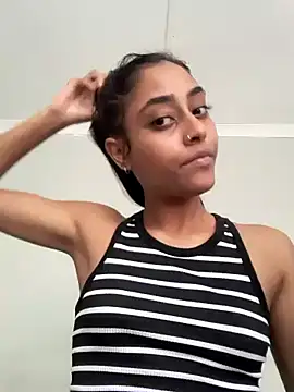 Snapshot of cleopatra-phaedra chatting on 02.25.25 cleopatra-phaedra online show from 02.25.25