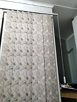 Snapshot of cleopatra-phaedra chatting on 10.29.25 cleopatra-phaedra online show from 10.29.25