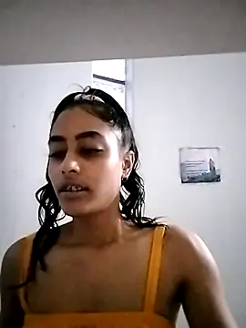 Snapshot of cleopatra-phaedra chatting on 10.31.25 cleopatra-phaedra online show from 10.31.25