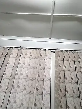 Snapshot of cleopatra-phaedra chatting on 11.07.25 cleopatra-phaedra online show from 11.07.25