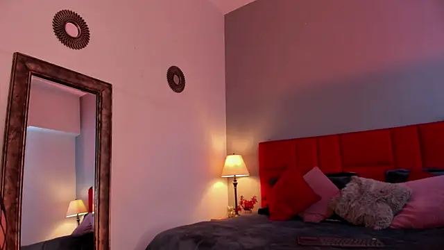 Violetta Nur online show from 04.09.26