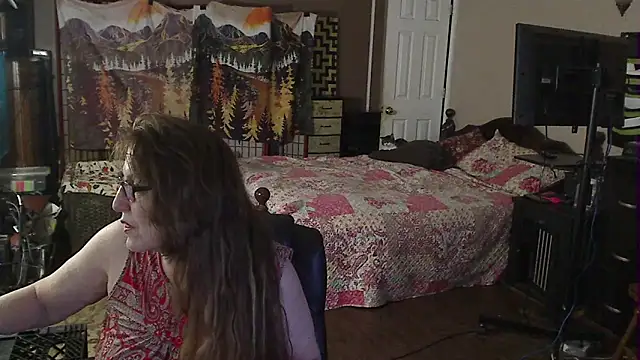 Snapshot of Ireallysquirt chatting on 10.26.25 Ireallysquirt online show from 10.26.25