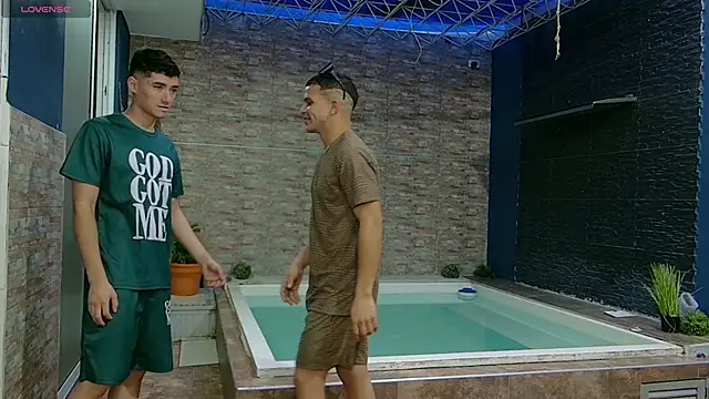 Snapshot of Boysgang_sex chatting on 03.19.25 Boysgang sex online show from 03.19.25