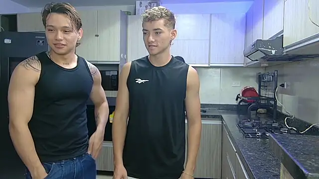 Snapshot of Boysgang_sex chatting on 11.12.25 Boysgang sex online show from 11.12.25