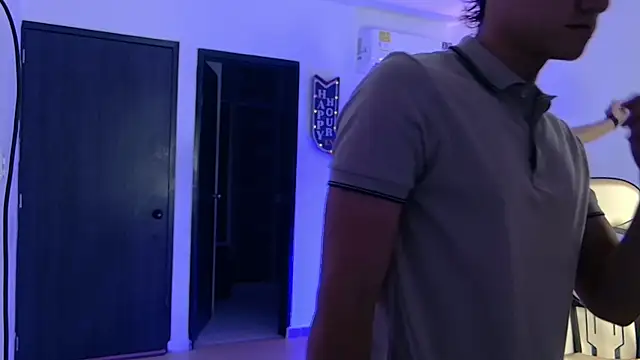 Snapshot of Boysgang_sex chatting on 11.19.25 Boysgang sex online show from 11.19.25