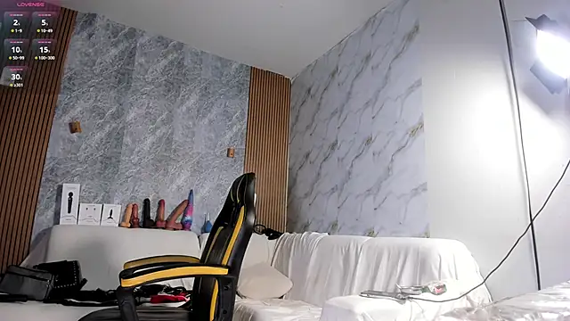 Chica hot dirty online show from 02.24.26