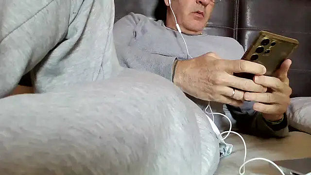 apollarda online show from 03.17.25