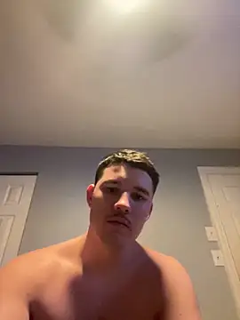 Snapshot of Shaded24 chatting on 11.03.25 Shaded24 online show from 11.03.25