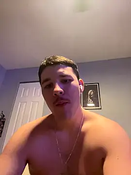 Snapshot of Shaded24 chatting on 11.11.25 Shaded24 online show from 11.11.25