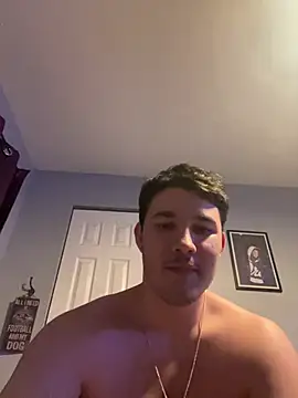 Snapshot of Shaded24 chatting on 01.12.26 Shaded24 online show from 01.12.26