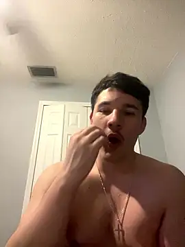 Snapshot of Shaded24 chatting on 01.13.26 Shaded24 online show from 01.13.26