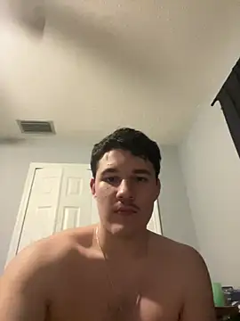 Snapshot of Shaded24 chatting on 01.14.26 Shaded24 online show from 01.14.26