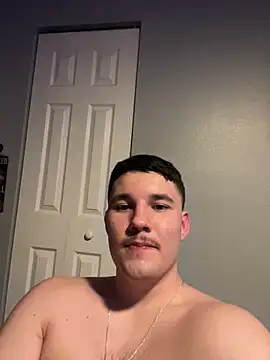 Snapshot of Shaded24 chatting on 02.01.26 Shaded24 online show from 02.01.26