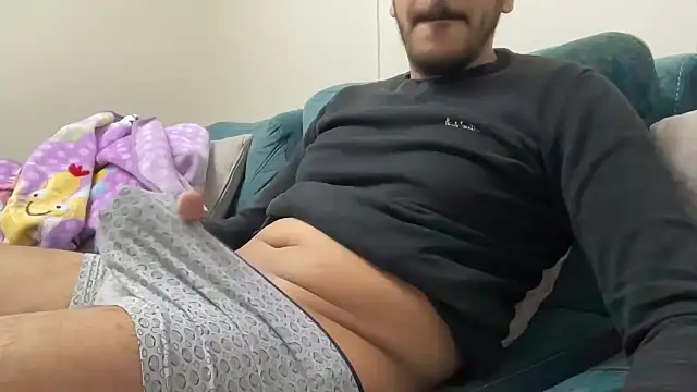 Snapshot of Mooka69 chatting on 12.26.24 Mooka69 online show from 12.26.24