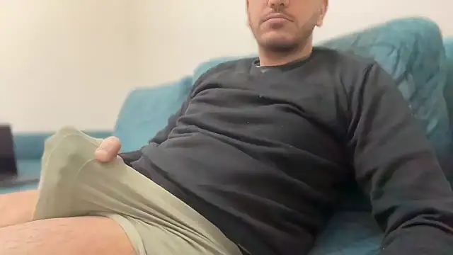 Snapshot of Mooka69 chatting on 02.25.25 Mooka69 online show from 02.25.25