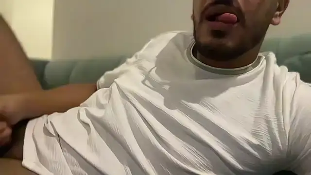 Snapshot of Mooka69 chatting on 09.26.25 Mooka69 online show from 09.26.25