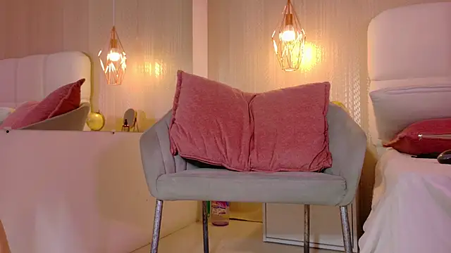 Miaa Starr online show from 02.28.26