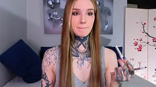 SophieInkk online show from 10.01.25