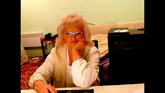 Natali7634 online show from 12.17.25