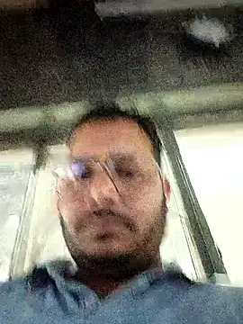 Snapshot of DeepakXxxR86 chatting on 02.13.26 DeepakXxxR86 online show from 02.13.26