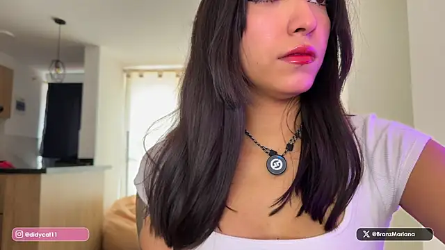 MarianaBranzz online show from 02.08.26