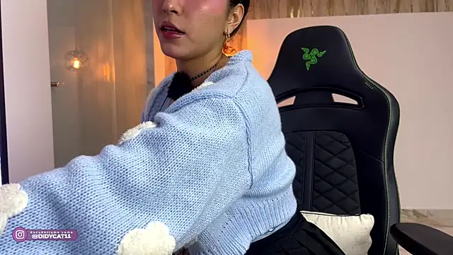 MarianaBranzz online show from 06.19.26