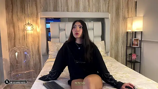 MarianaBranzz online show from 07.18.26