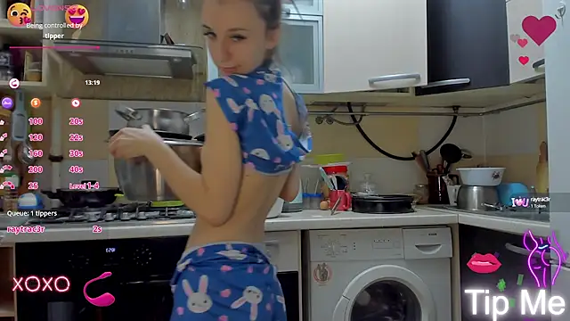  Nika Kik online show from 03.17.25