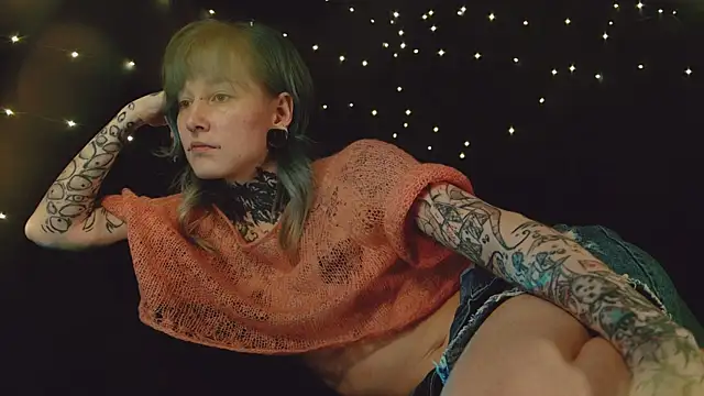 Littlespacemouse online show from 12.13.25