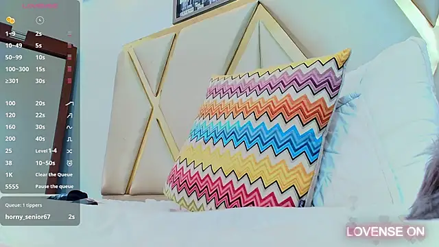 kinkyhousewifee online show from 01.06.25