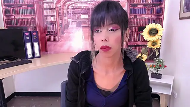 Snapshot of Catalella_Ar chatting on 09.09.25 Catalella Ar online show from 09.09.25