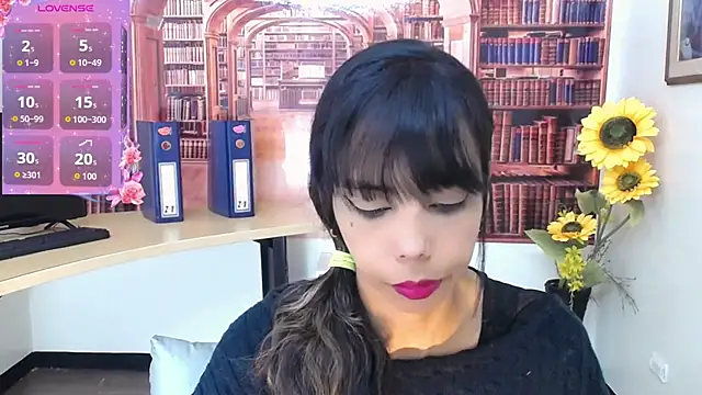 Snapshot of Catalella_Ar chatting on 10.10.25 Catalella Ar online show from 10.10.25