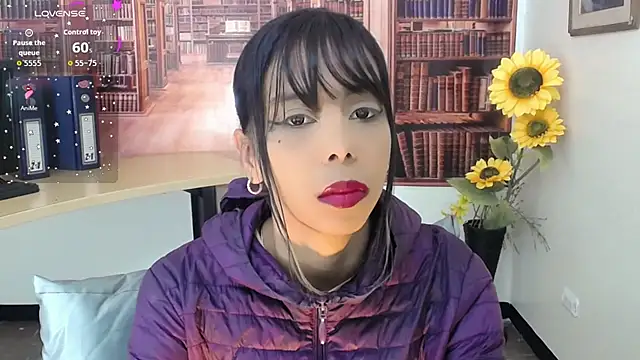 Snapshot of Catalella_Ar chatting on 10.26.25 Catalella Ar online show from 10.26.25