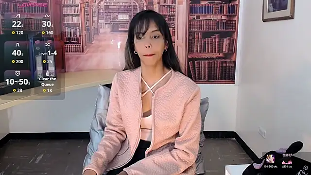 Snapshot of Catalella_Ar chatting on 11.22.25 Catalella Ar online show from 11.22.25