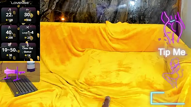 Hottwinkguys online show from 02.10.25