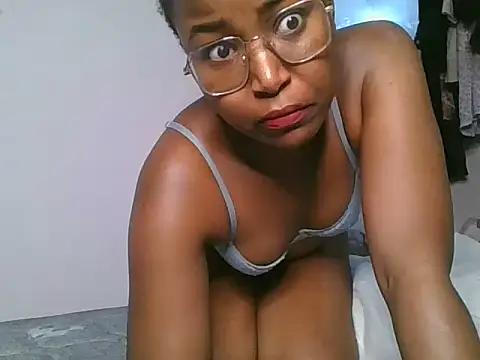 Snapshot of hot_sexy_choco chatting on 01.07.25 hot sexy choco online show from 01.07.25