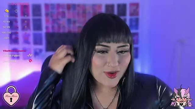 Snapshot of Tellme_Alexa chatting on 10.22.25 Tellme Alexa online show from 10.22.25